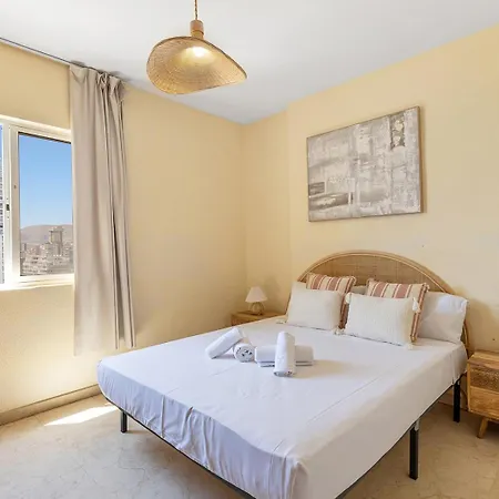 شقة Blue Horizon In بينايدورم